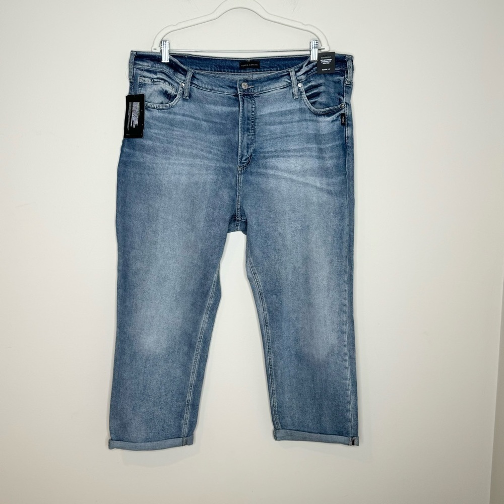 NWT SILVER Jeans 90's Universal Fit High Rise Crop Jean Size 24W - Picture 2 of 7